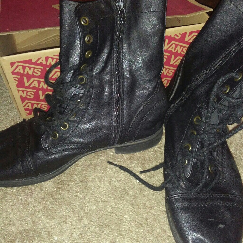 ⚡5 for $25⚡Black boots